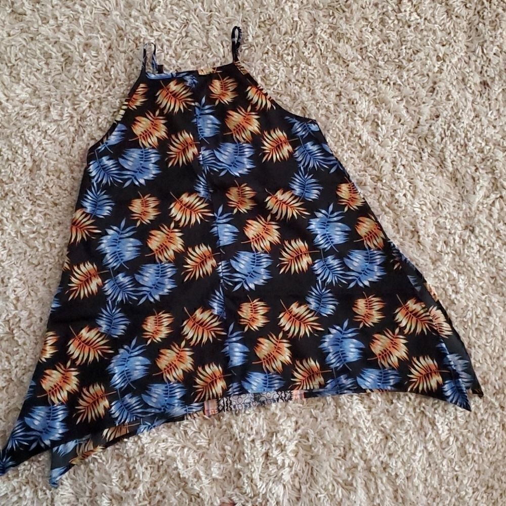 DEREK HEART Tunic Tank Top - Picture 5 of 5